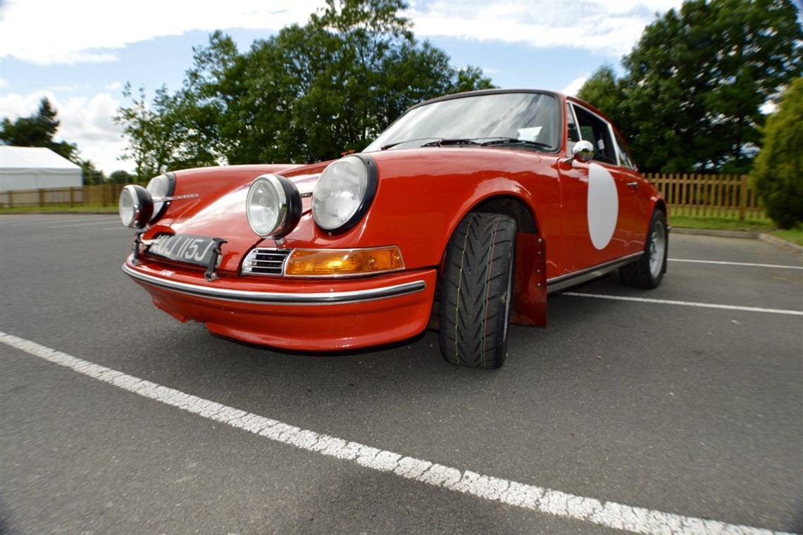 porsche-911t-22-historic-rally-race-car