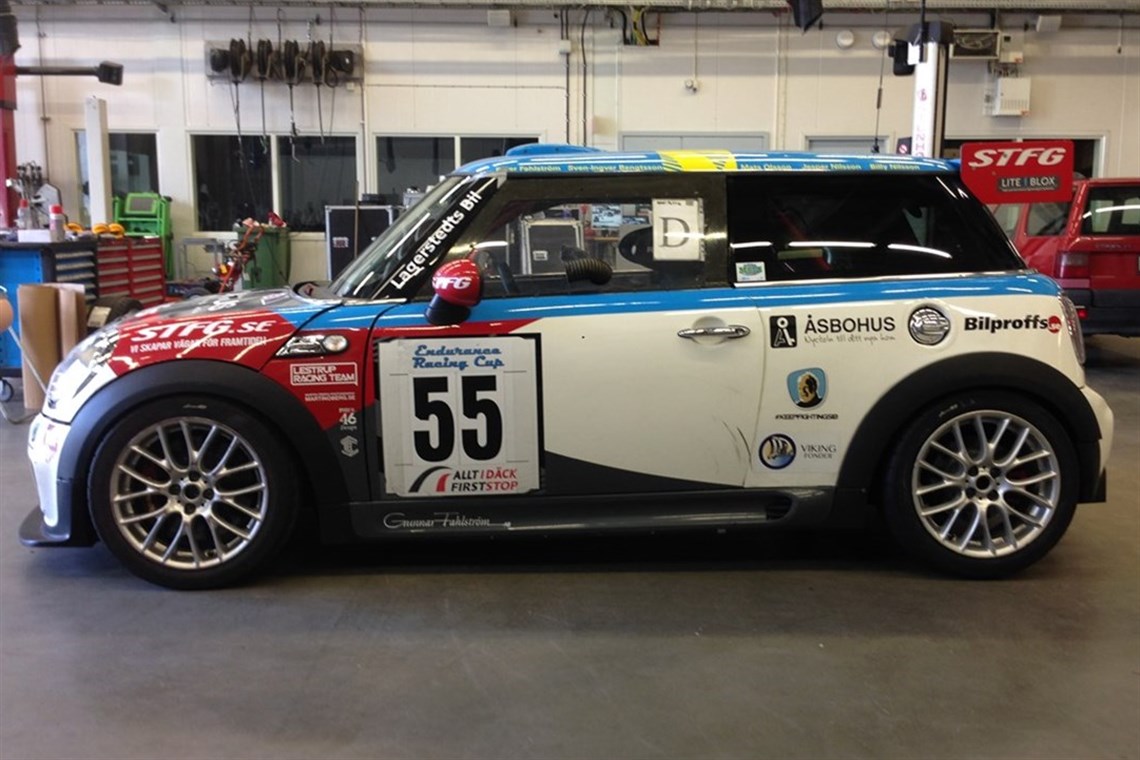 Racecarsdirect.com - MINI Challenge R56 car modified for endurance