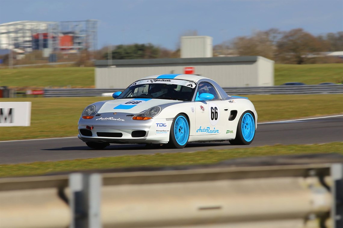 Racecarsdirect.com - Porsche Boxster 3.2S Race Car