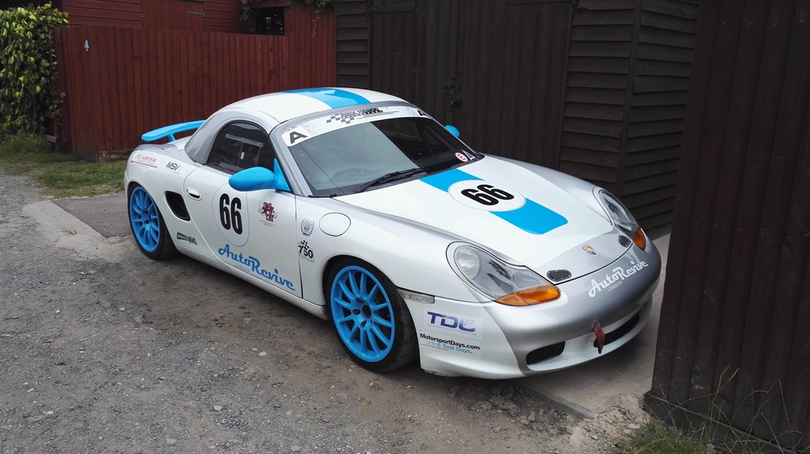 Racecarsdirect.com - Porsche Boxster 3.2S Race Car