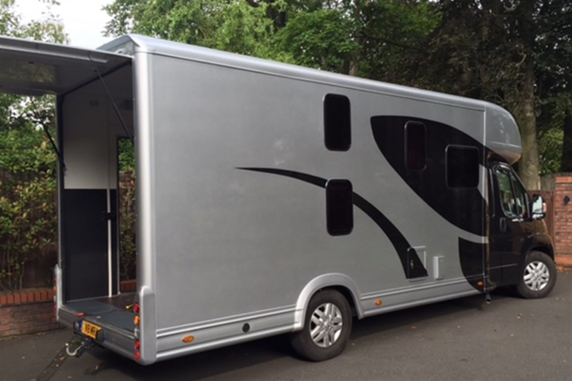 Racecarsdirect.com - Moto-trek motorhome