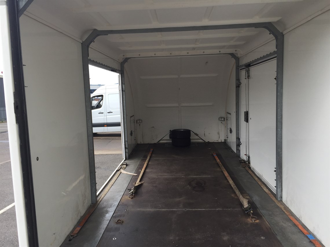 brian-james-race-transporter-6