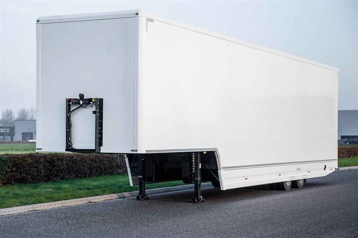 2015-racetrailer-with-office-and-2nd-flex-dec
