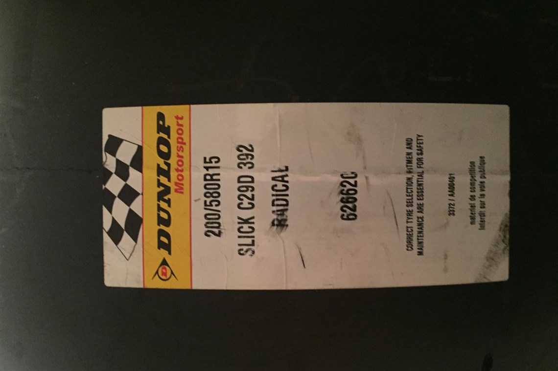 brand-new-dunlop-200580-r15-slicks