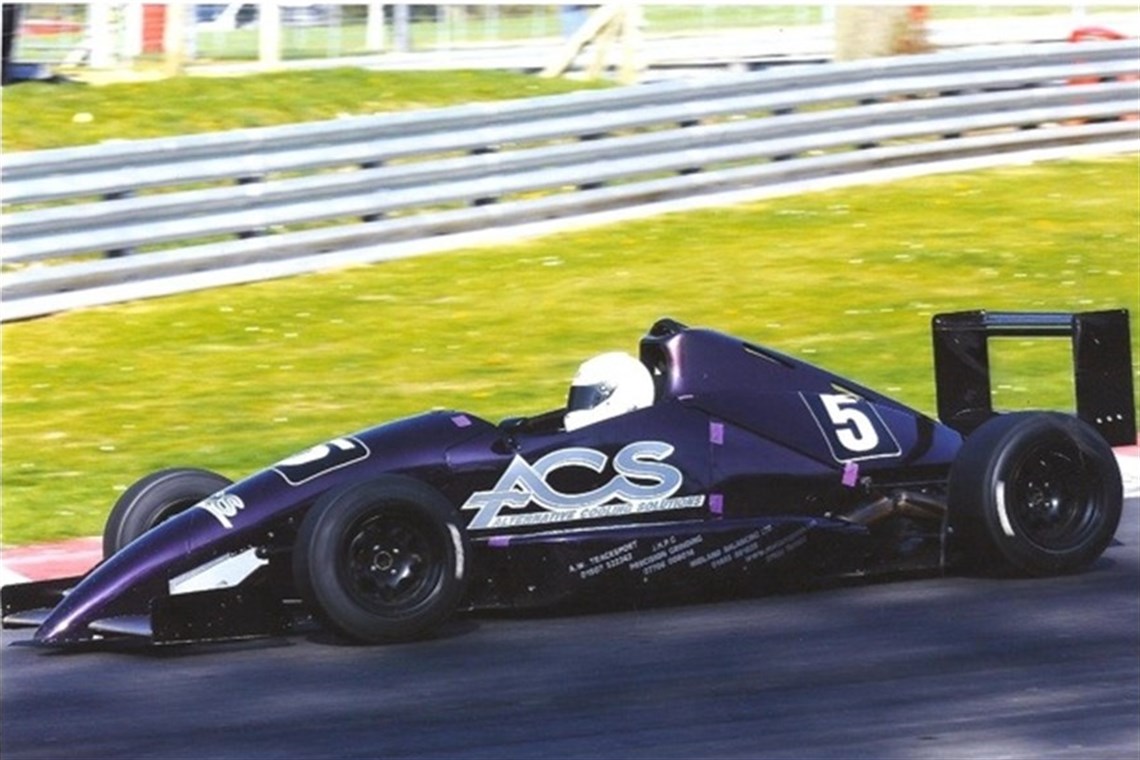 van-diemen-rf97--750mc-f4-monoposto