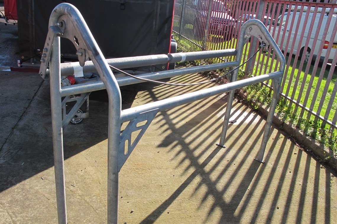 Racecarsdirect.com - Brian James high level tyre rack