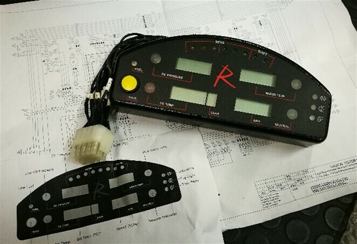 radical-dash-display