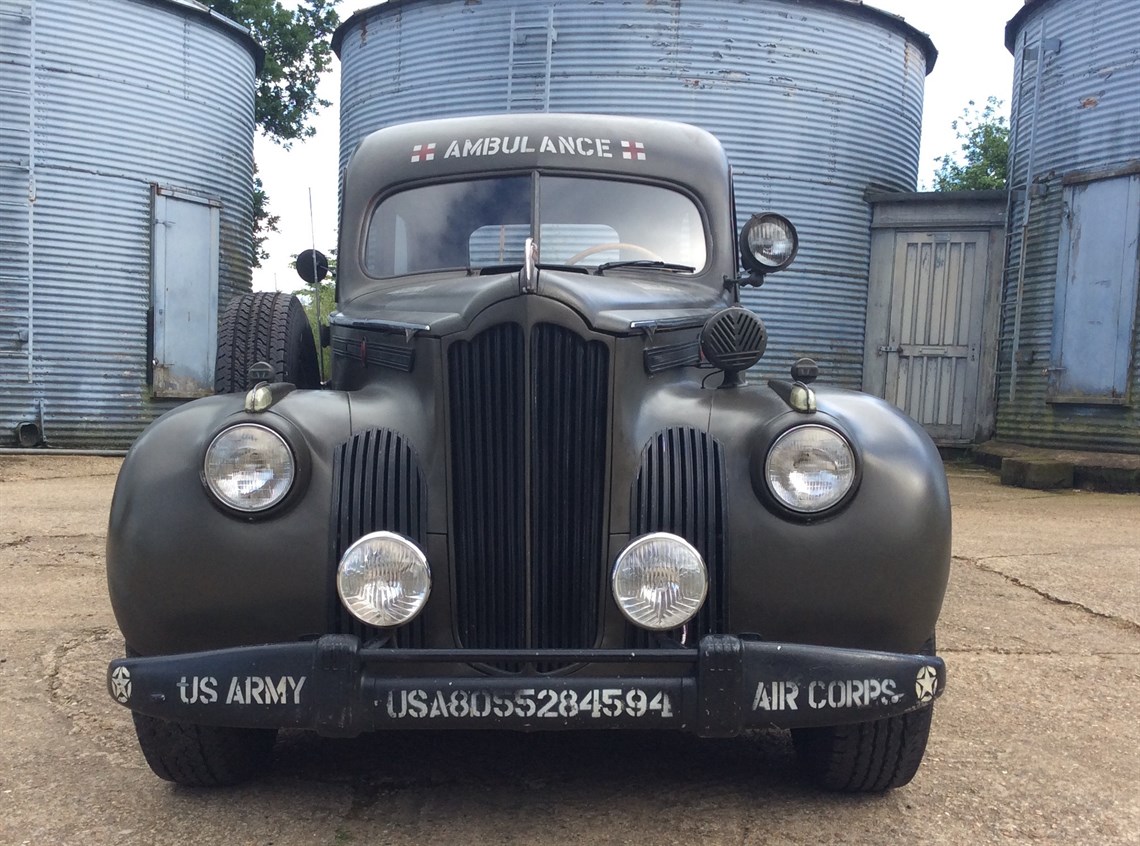 1941-packard-ambulance-historic-support-truck