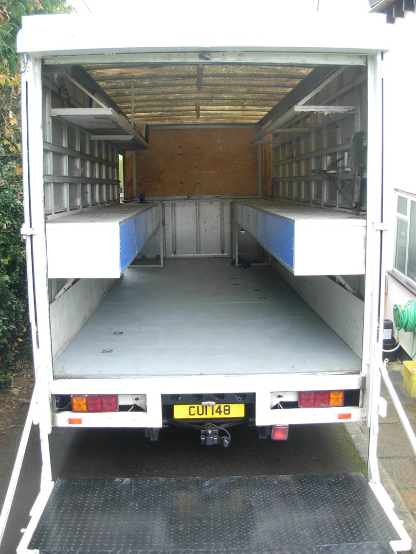 mercedes-benz-814-75-tonne-race-car-transport