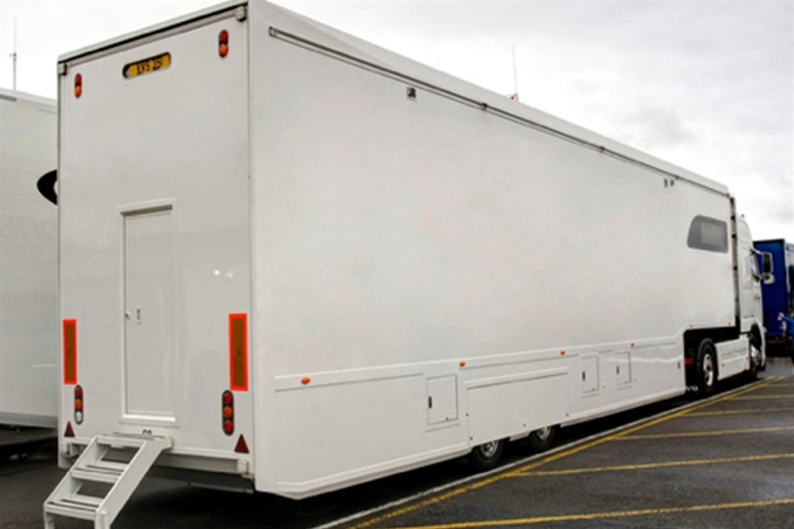 brooklandspeed-4-car-race-trailer-sold-in-4-d