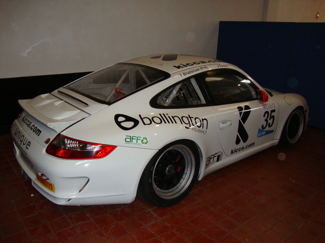 2005-porsche-997-gt3-cup-race-car