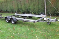 woodford-light-weight-race-car-trackday-trail