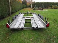 woodford-light-weight-race-car-trackday-trail