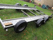 woodford-light-weight-race-car-trackday-trail