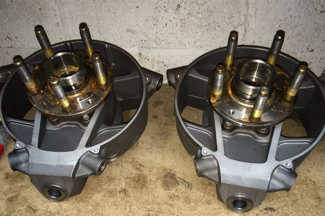 tcr-seat-leon-front-hubs-offers