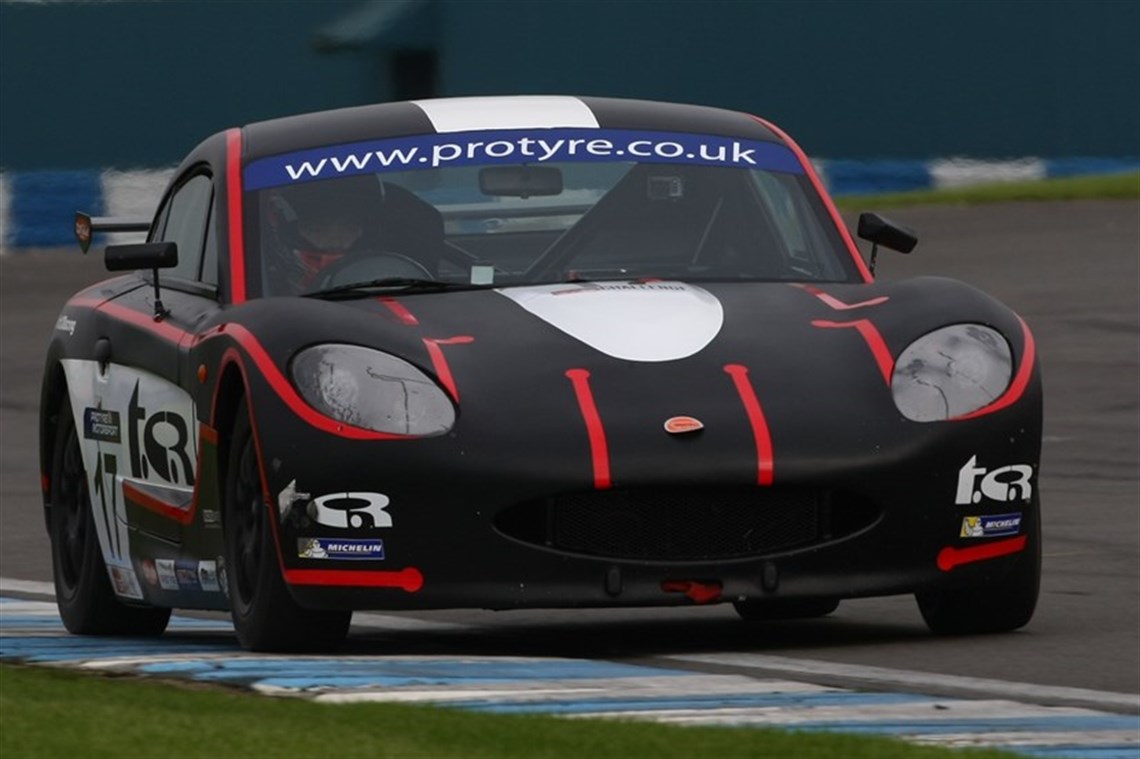 Racecarsdirect.com - Ginetta G40 GT5 Challenge - Championship Winning Car