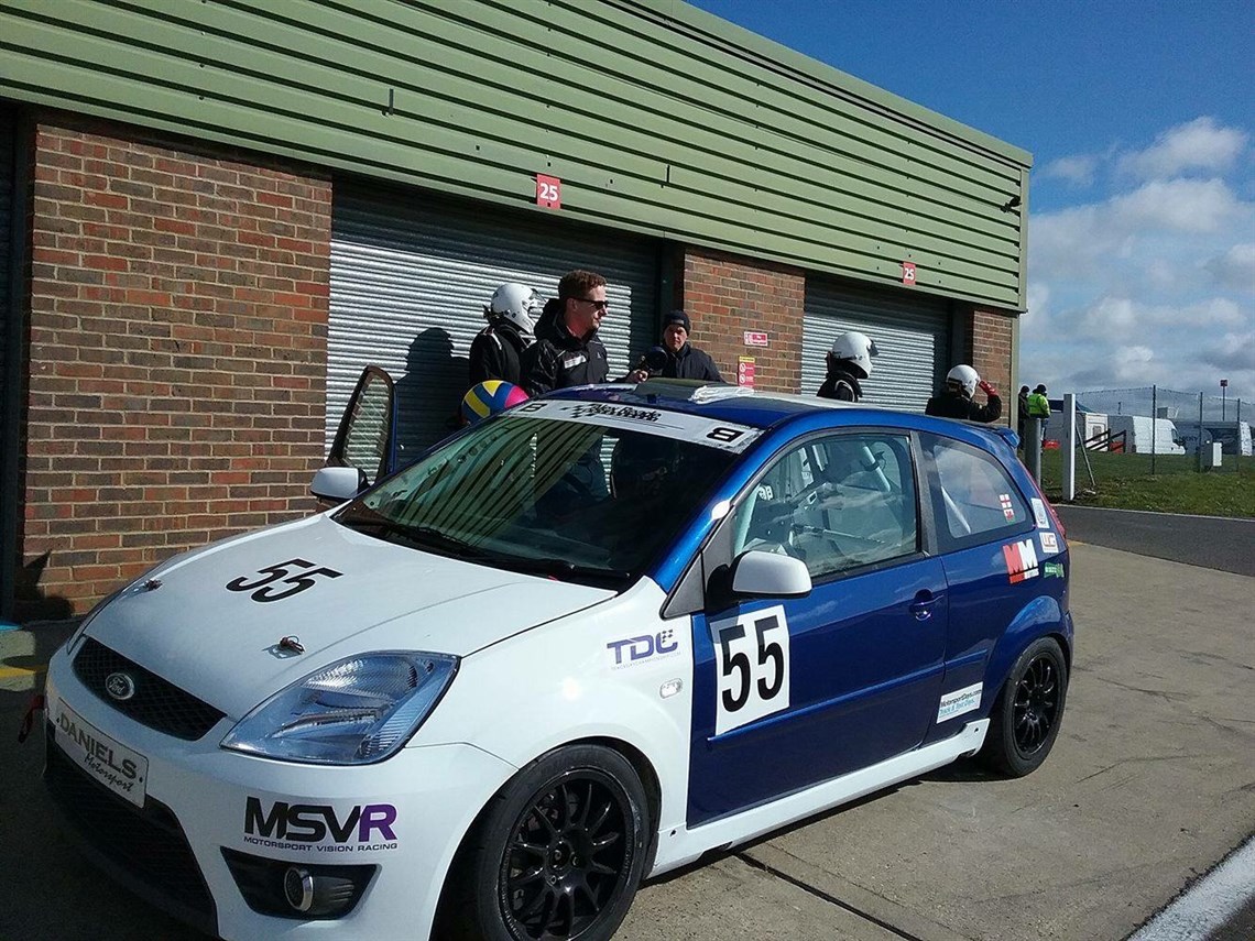 Racecarsdirect.com - Ford Fiesta ST Race Car