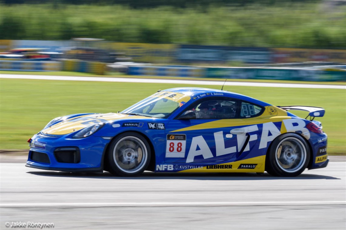 porsche-cayman-gt4-clubsport