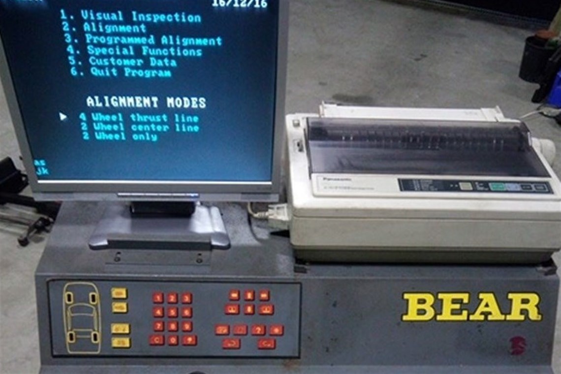 Old Bear Alignment Equipment Wheel Alignment Equipment Actia 8678