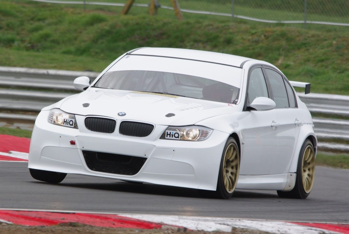 bmw-e90-btccwtcc-rear-wing