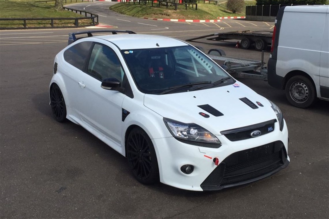 ford-focus-rs