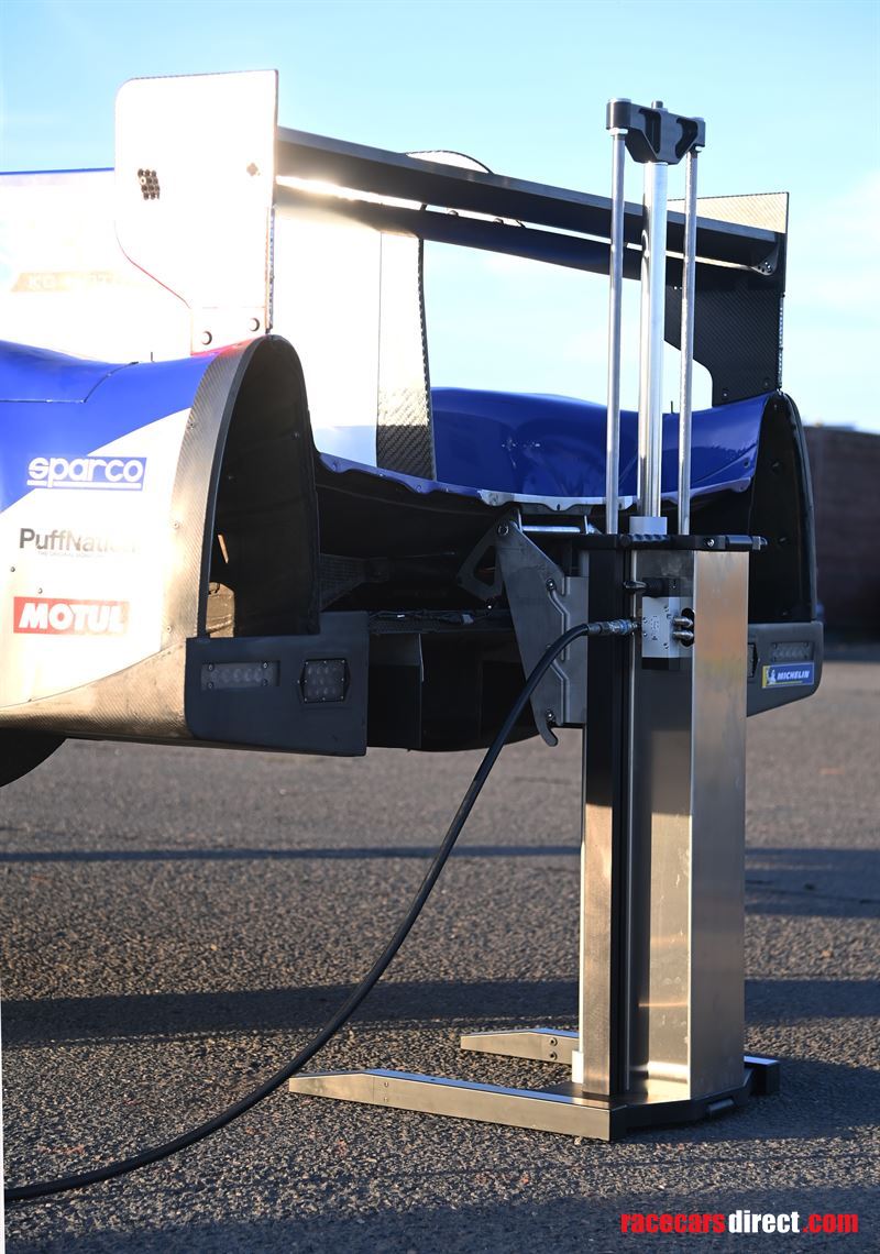 jwa-bespoke-air-lifts-for-professional-motor