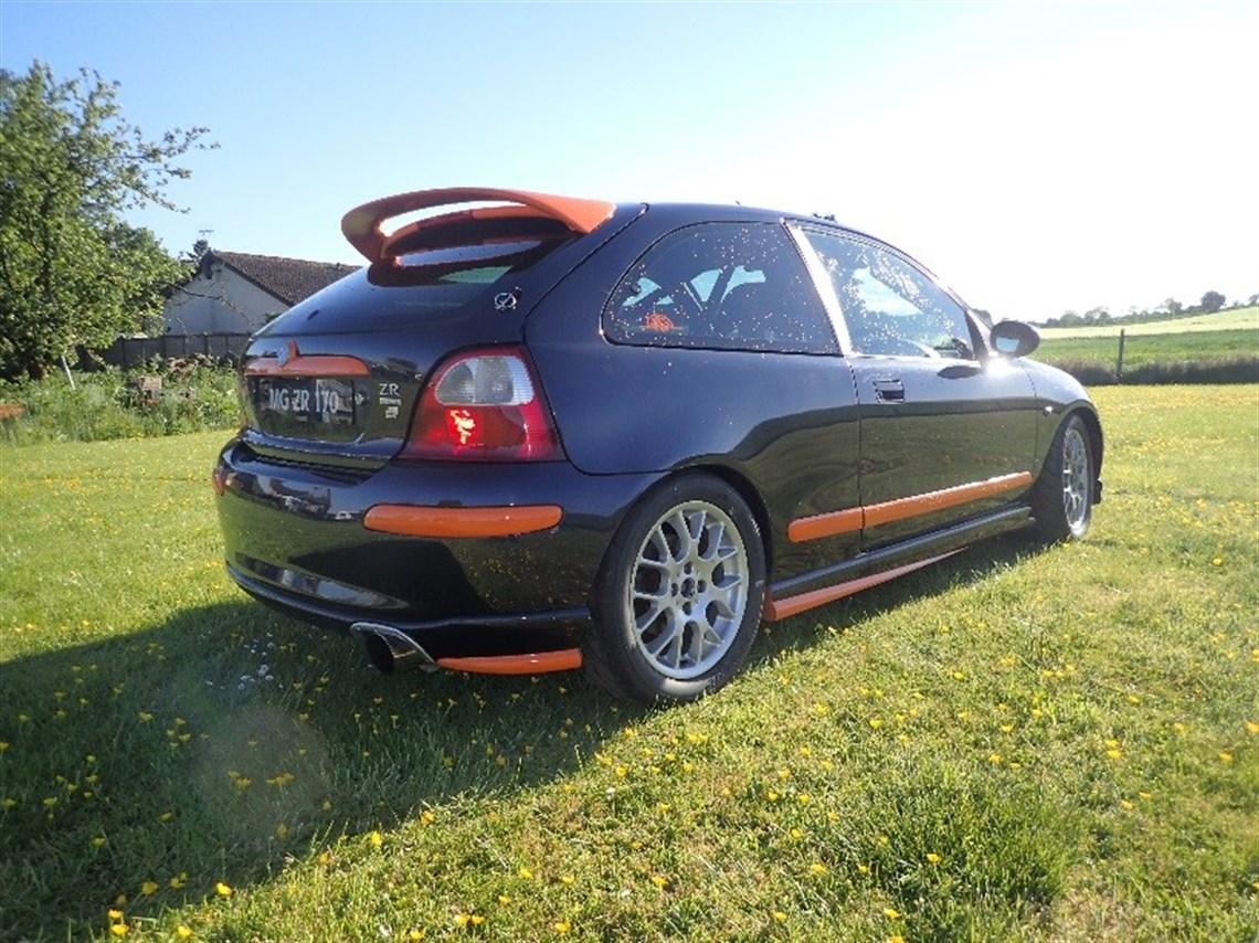 mg-zr-170-race-or-track-day-car