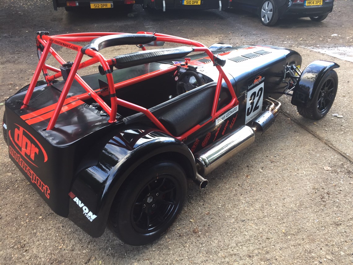 Racecarsdirect.com - Caterham R300