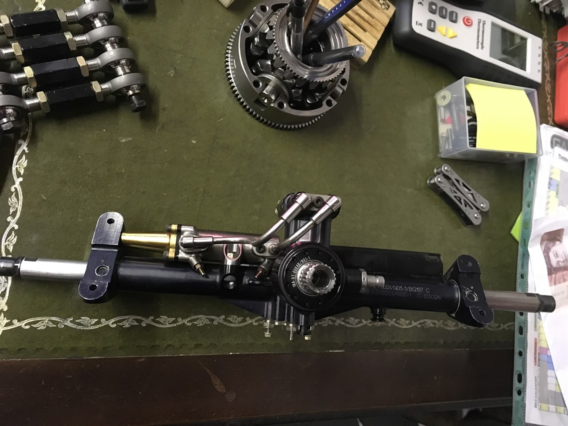 Racecarsdirect.com - McLaren F1, Rack