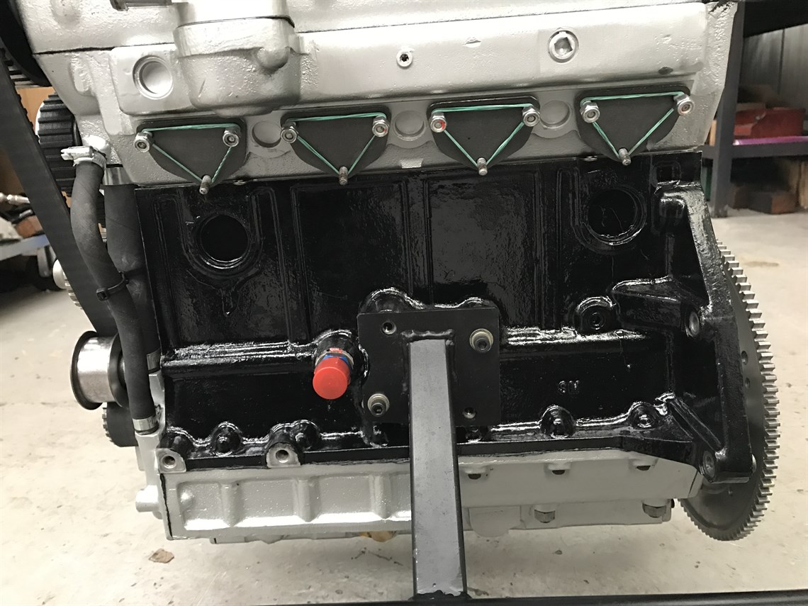 2-litre-dry-sumped-420s-bdg-engine