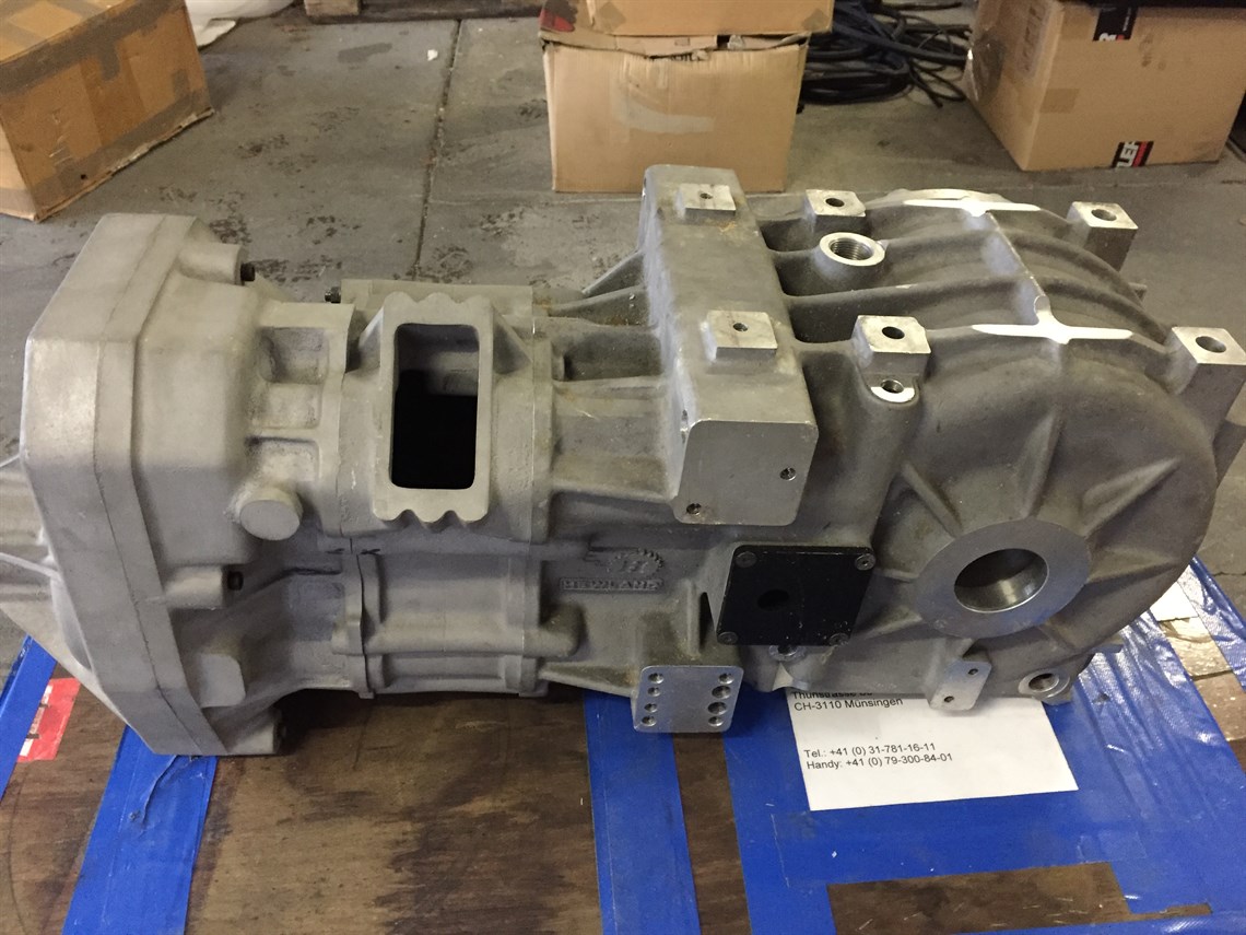 hewland-nmt-gearbox-case