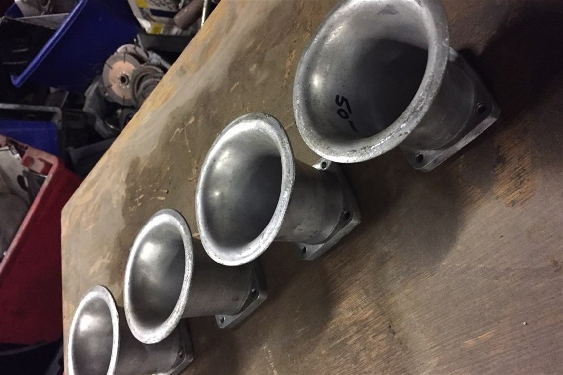 set-of-4-large-alloy-intake-trumpets