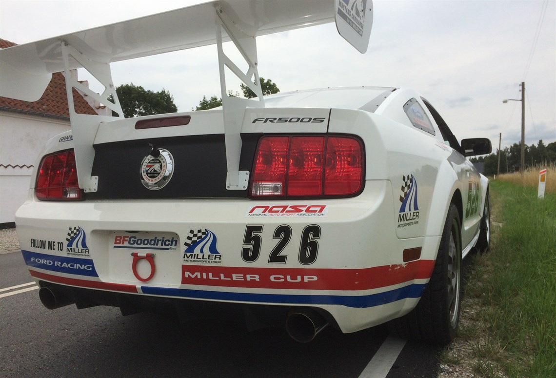 Racecarsdirect.com - Ford FR500S - Factory Mustang race car