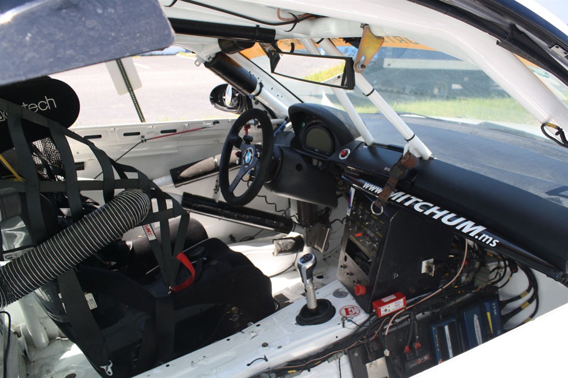 mitchum-motorsports-11-grand-am-st-bmw-1-seri