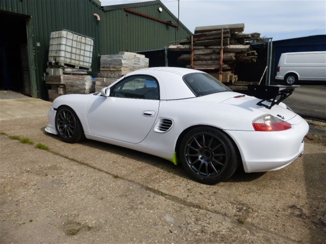 Racecarsdirect.com - Porsche Boxster 3.2 Race Car new price