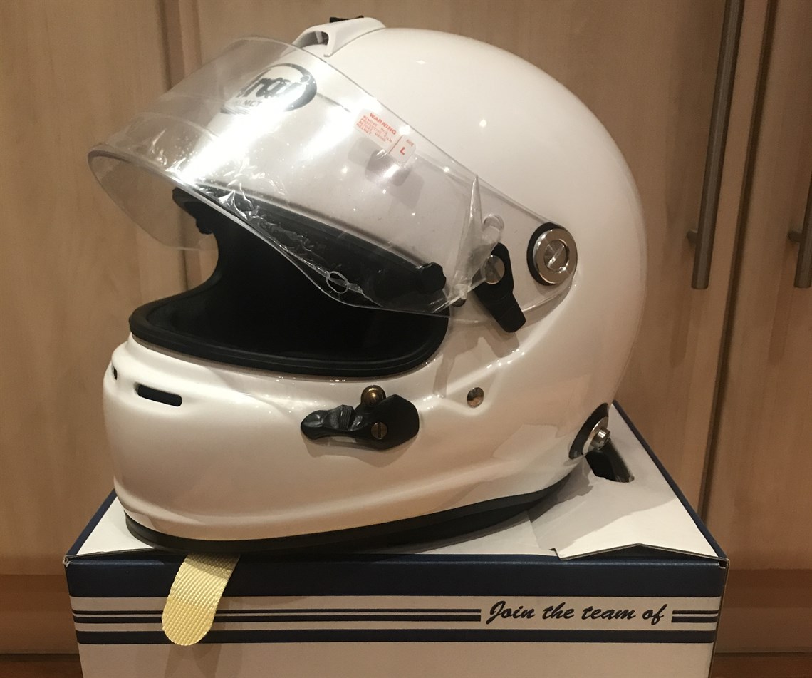 arai gp6s helmet weight GP-6 S M6 RACING Auto Craze Miami built auto racing helmet ARAI GP6 S racing helmet