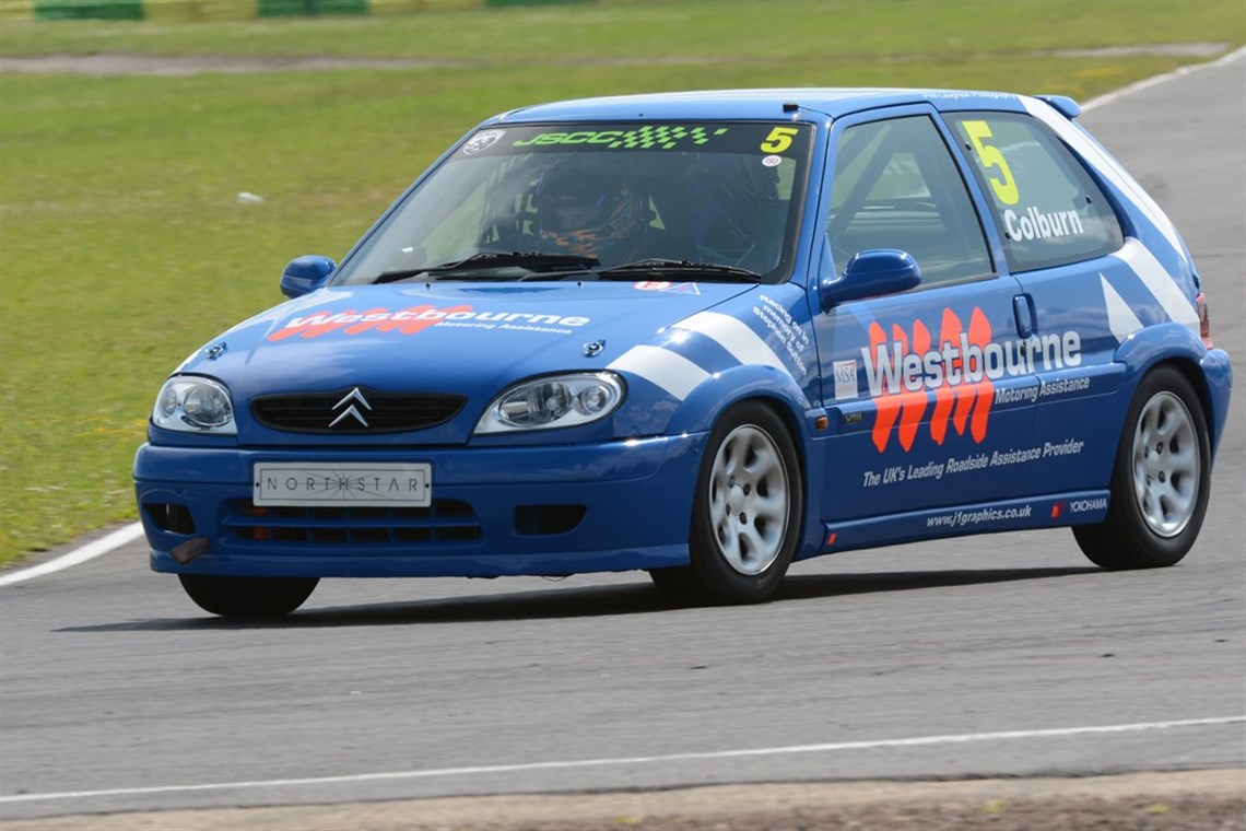 2015-championship-winning-junior-saloon-car