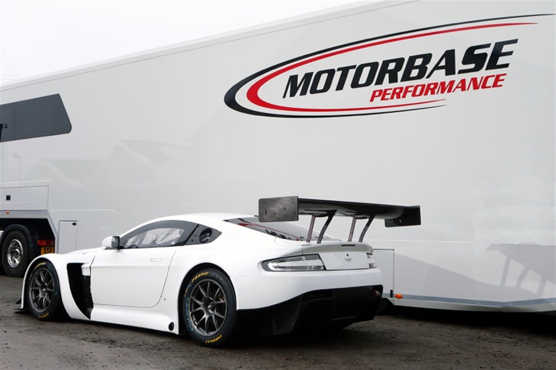 aston-martin-gt3---023-spares-package---june
