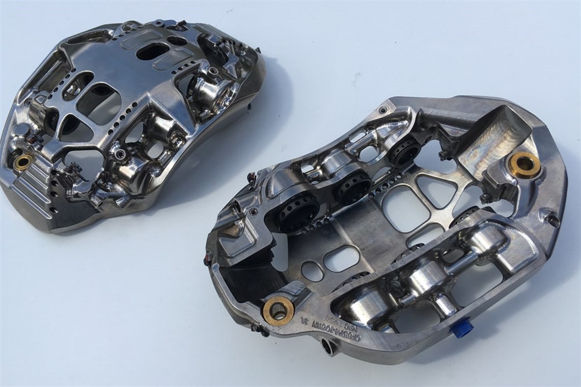 Racecarsdirect.com - AP Racing ex F1 titanium 6 pot brake calipers