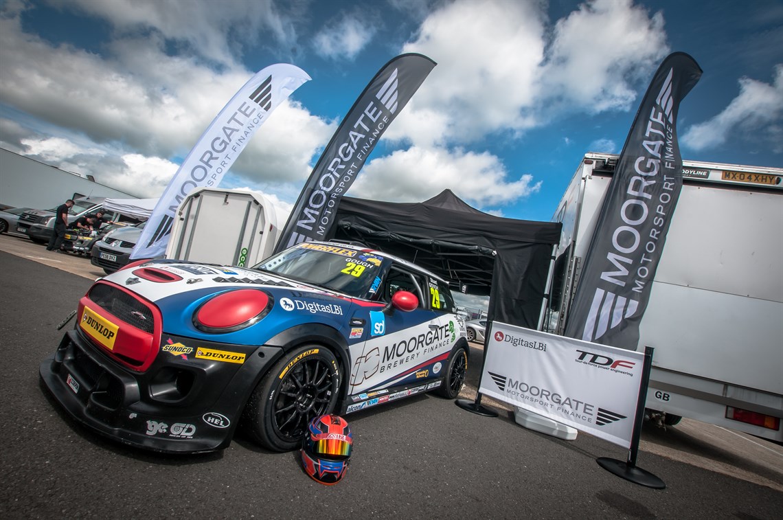 Racecarsdirect.com - Mini Challenge JCW F56