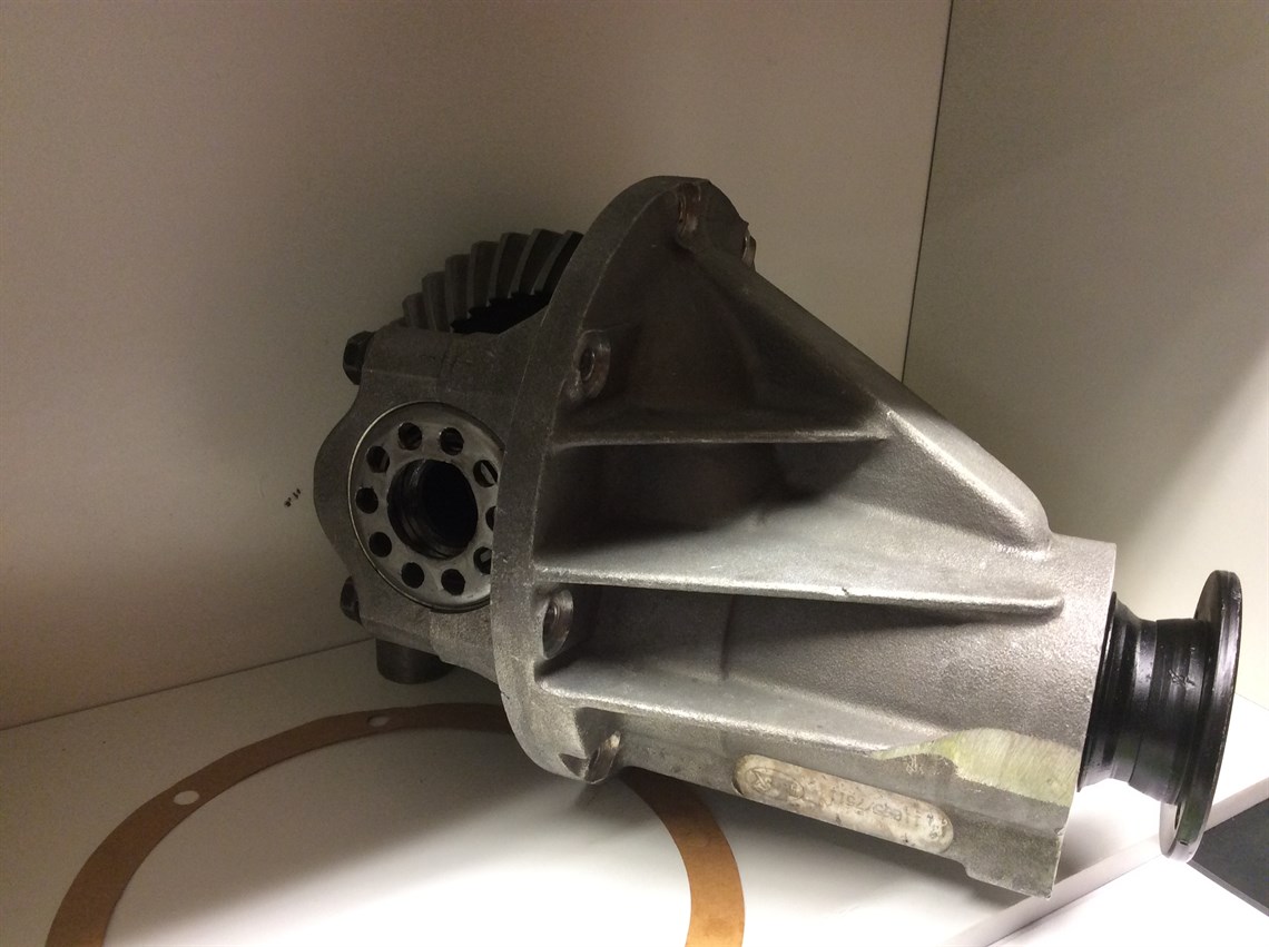 lotus-cortina-rear-diff-assembly
