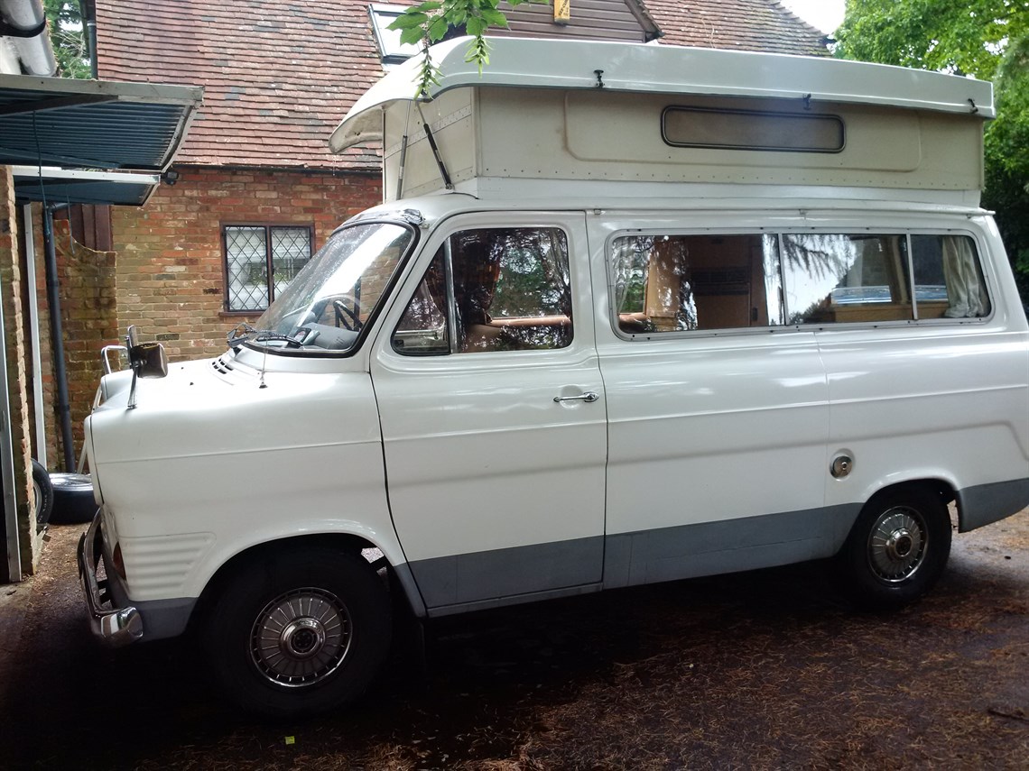 1977-ford-transit-mk1-camper-with-tow-bar