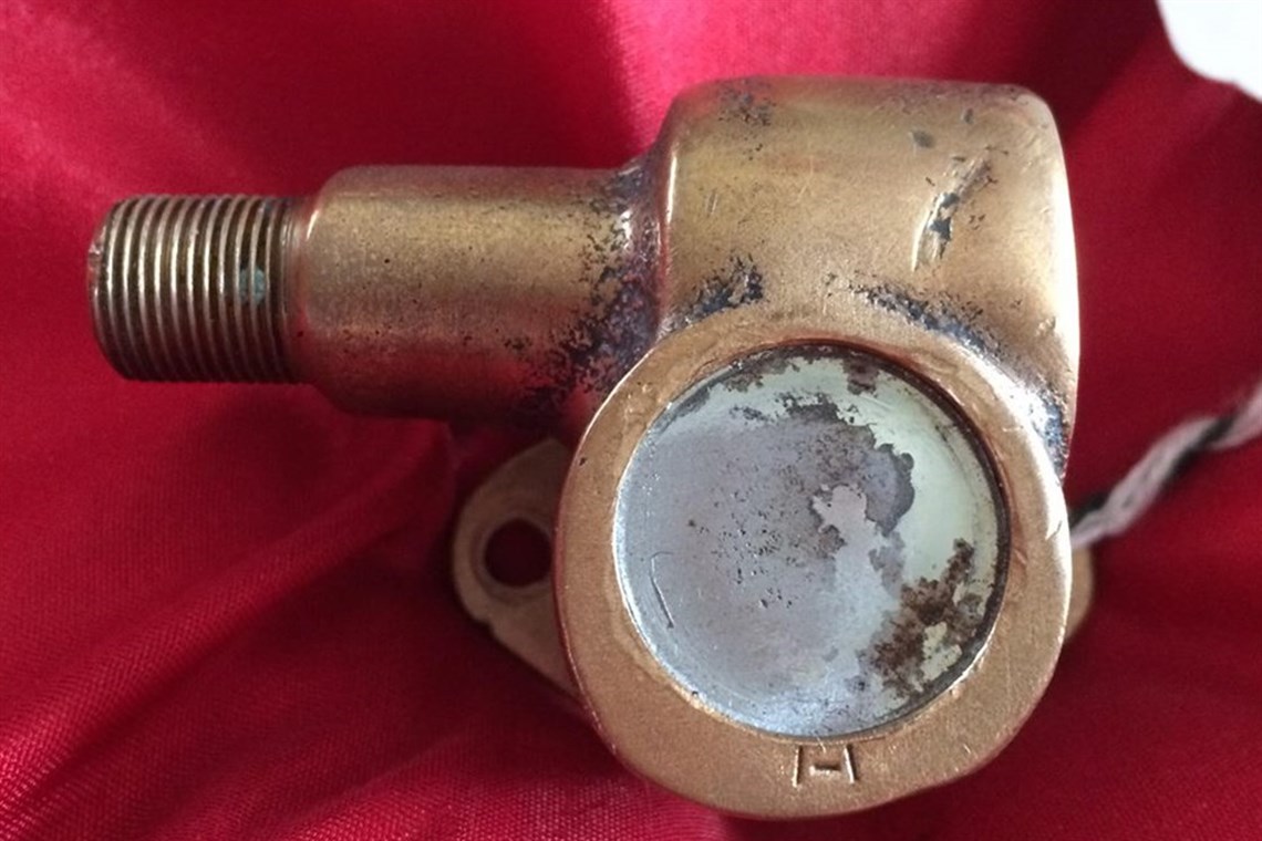 smiths-rev-counter-tachometer-brass-drive