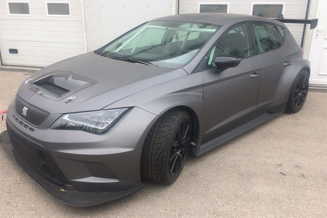 seat-leon-cup-racer-2015