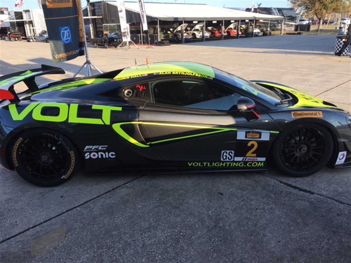 2017-mclaren-570s-gt4