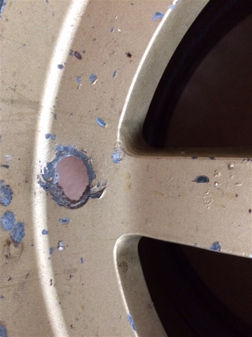 damaged-8-x-13-tecnomagnesio-wheel