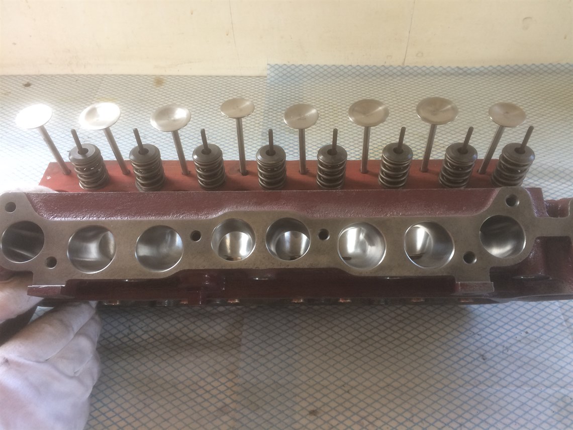 ford-pre-xflow-cylinder-head