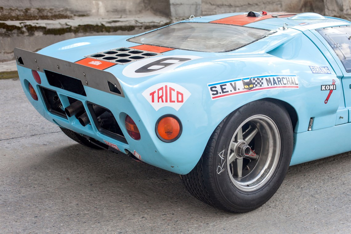 1965-ford-gt40