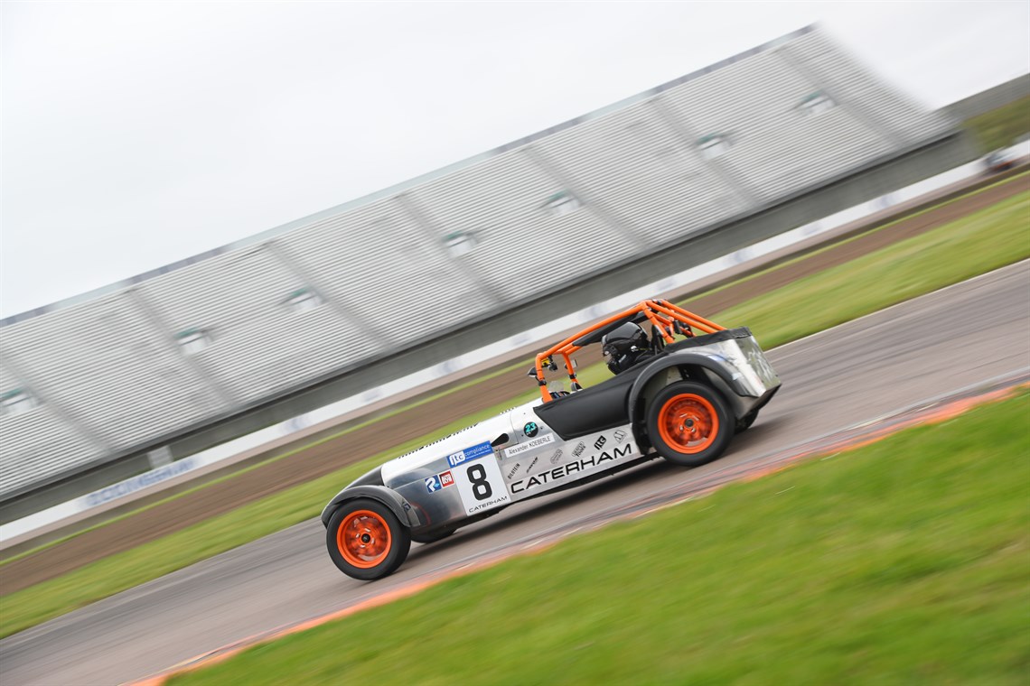 caterham-310-r-racecar