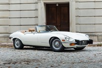 1974-jaguar-e-type-roadster